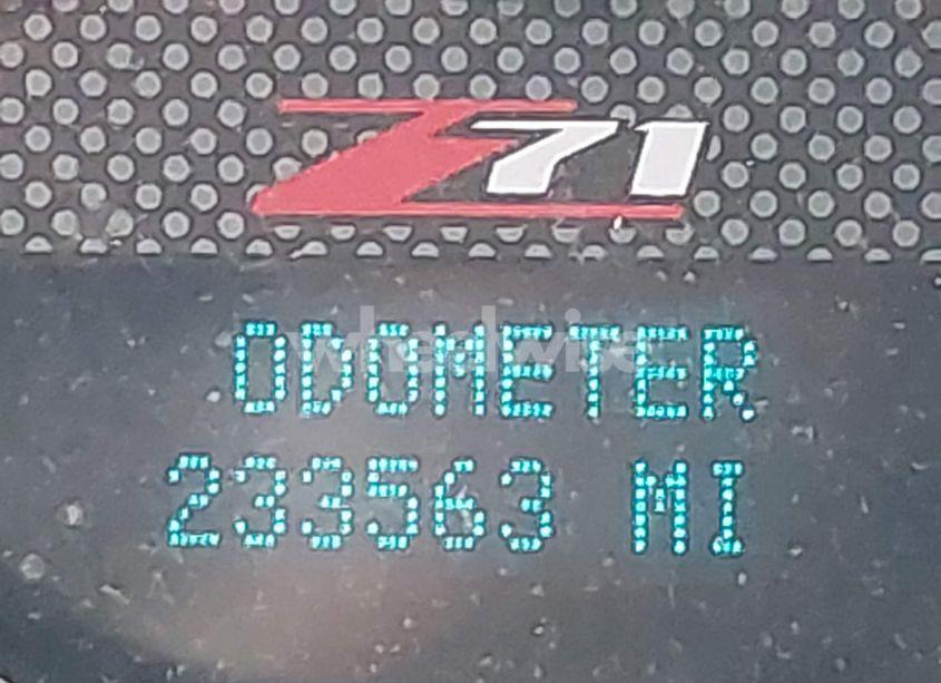 Photo 15 of 2010 Chevrolet Tahoe LT (VIN 1GNUKBE06AR284657)