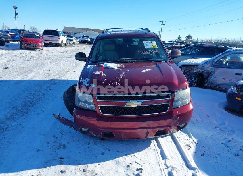 Photo 12 of 2010 Chevrolet Tahoe LT (VIN 1GNUKBE07AR258911)
