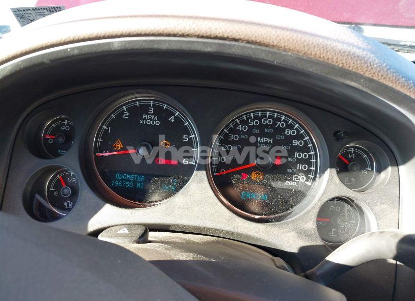 Photo 15 of 2010 Chevrolet Tahoe LT (VIN 1GNUKBE07AR258911)