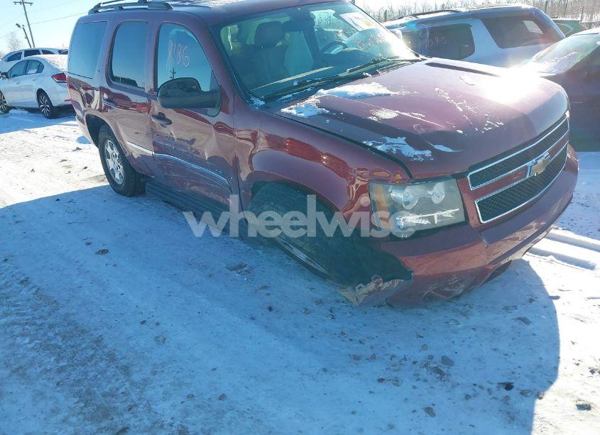 Photo 6 of 2010 Chevrolet Tahoe LT (VIN 1GNUKBE07AR258911)