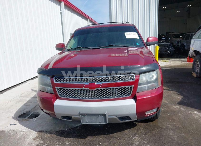 Photo 13 of 2010 Chevrolet Tahoe LT (VIN 1GNUKBE08AR112792)