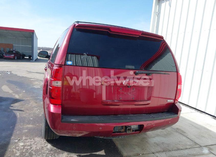 Photo 17 of 2010 Chevrolet Tahoe LT (VIN 1GNUKBE08AR112792)