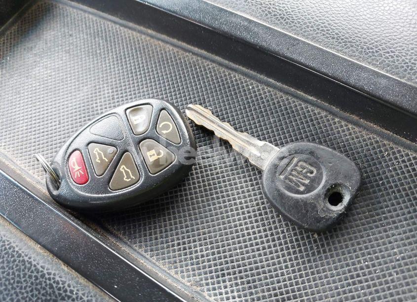 Photo 11 of 2010 Chevrolet Tahoe LTZ (VIN 1GNUKCE05AR152169)