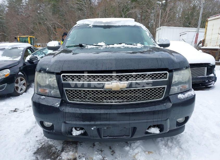 Photo 12 of 2010 Chevrolet Tahoe LTZ (VIN 1GNUKCE05AR152169)