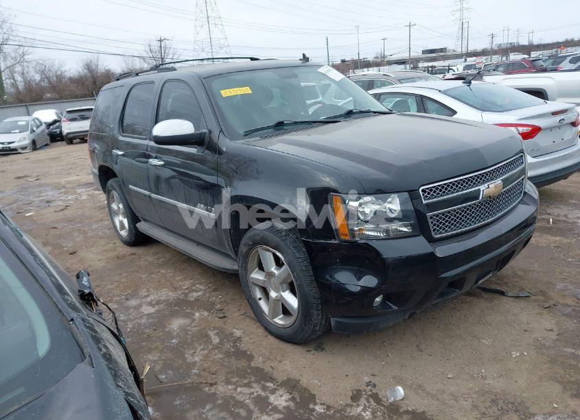 2010 Chevrolet Tahoe LTZ (VIN 1GNUKCE05AR285451) main photo