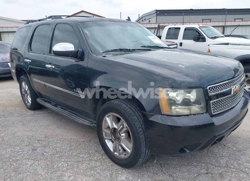 2010 Chevrolet Tahoe LTZ (VIN 1GNUKCE07AR183648) main photo