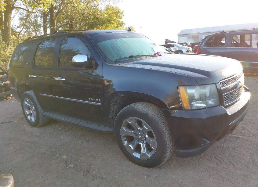 2010 Chevrolet Tahoe LTZ (VIN 1GNUKCE09AR201731) main photo