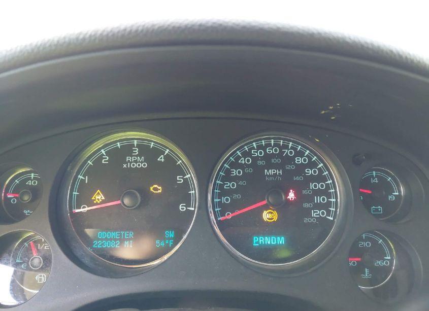 Photo 7 of 2010 Chevrolet Tahoe LTZ (VIN 1GNUKCE09AR201731)