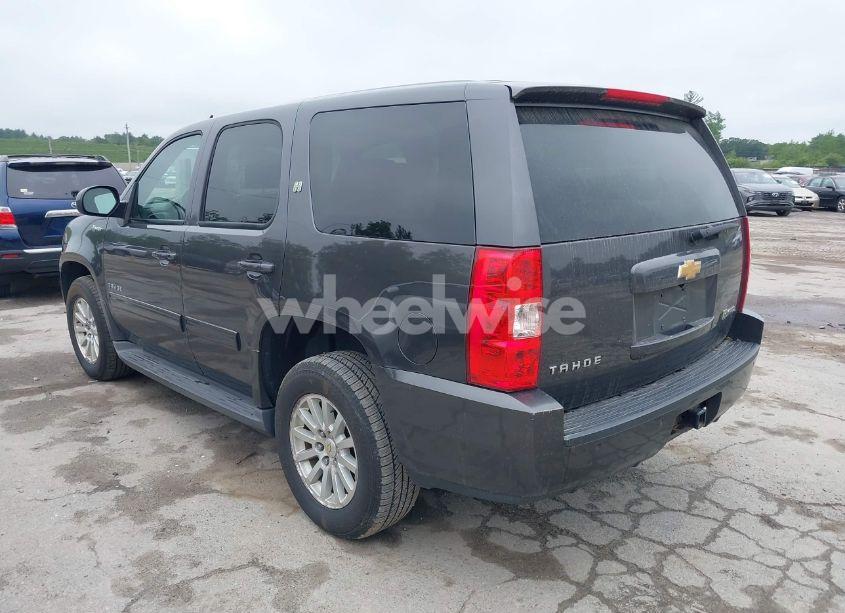 Photo 3 of 2010 Chevrolet Tahoe HYBRID (VIN 1GNUKDDJ6AR266391)