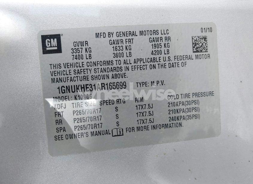 Photo 9 of 2010 Chevrolet Suburban 1500 LS (VIN 1GNUKHE31AR165699)