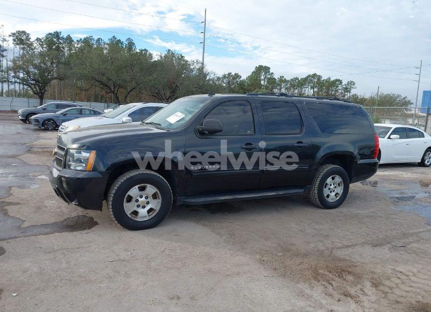 Photo 14 of 2010 Chevrolet Suburban 1500 LS (VIN 1GNUKHE38AR190423)
