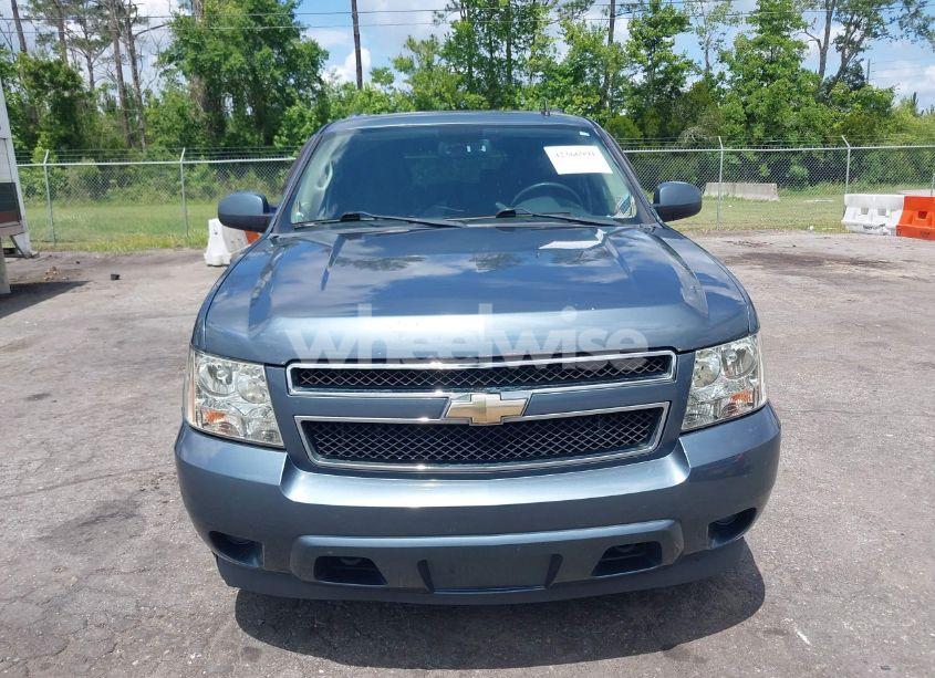 Photo 12 of 2010 Chevrolet Suburban 1500 LS (VIN 1GNUKHE38AR221668)