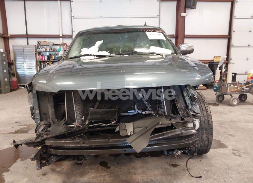 Photo 12 of 2010 Chevrolet Suburban 1500 LT1 (VIN 1GNUKJE30AR281242)