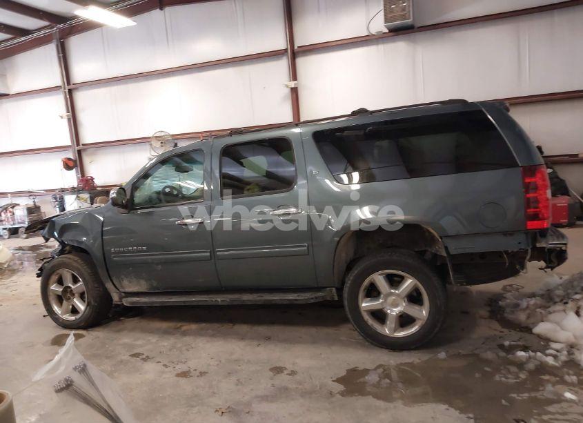 Photo 14 of 2010 Chevrolet Suburban 1500 LT1 (VIN 1GNUKJE30AR281242)