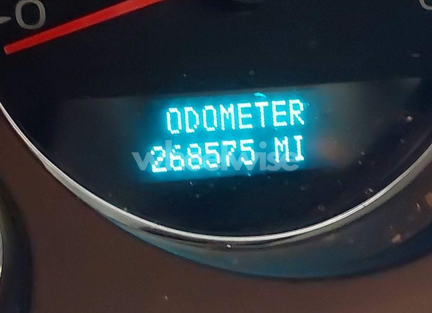 Photo 15 of 2010 Chevrolet Suburban 1500 LT1 (VIN 1GNUKJE30AR281242)