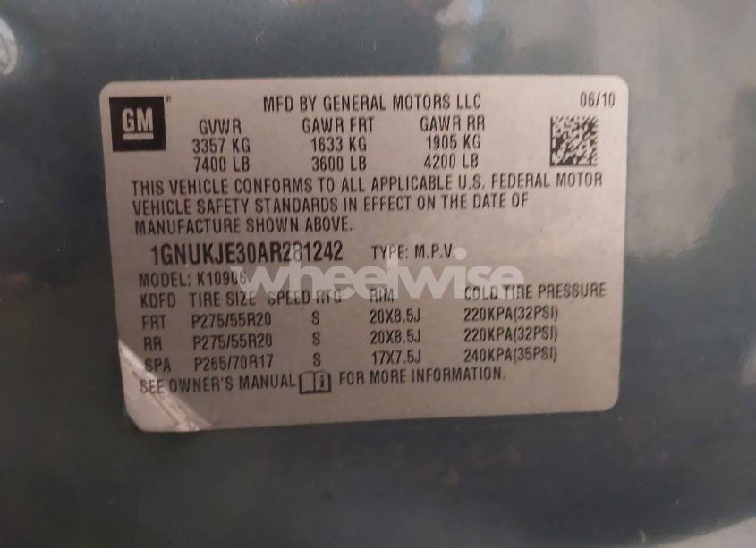 Photo 9 of 2010 Chevrolet Suburban 1500 LT1 (VIN 1GNUKJE30AR281242)