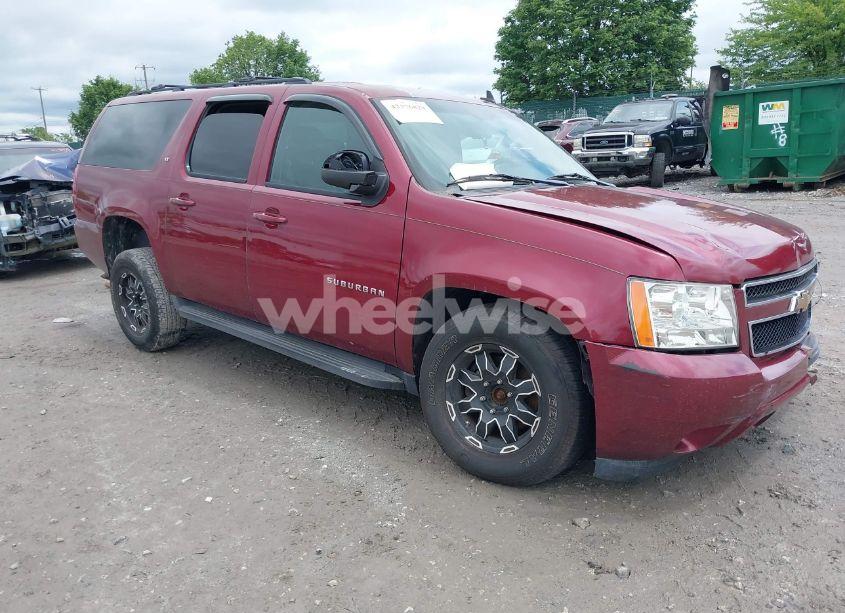 2010 Chevrolet Suburban 1500 LT1 (VIN 1GNUKJE31AR129860) main photo