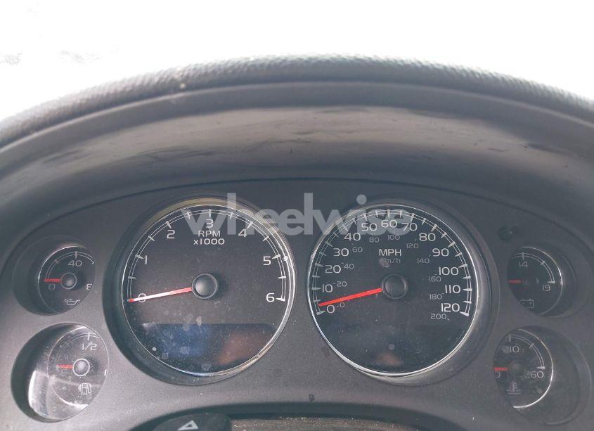 Photo 7 of 2010 Chevrolet Suburban 1500 LT1 (VIN 1GNUKJE31AR129860)