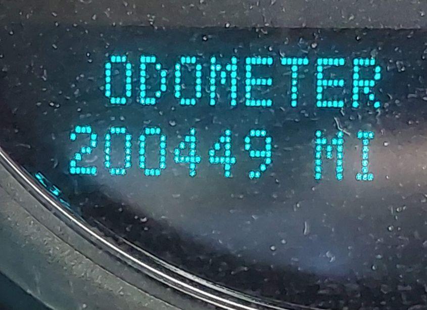 Photo 7 of 2010 Chevrolet Suburban 1500 LT1 (VIN 1GNUKJE35AR279759)