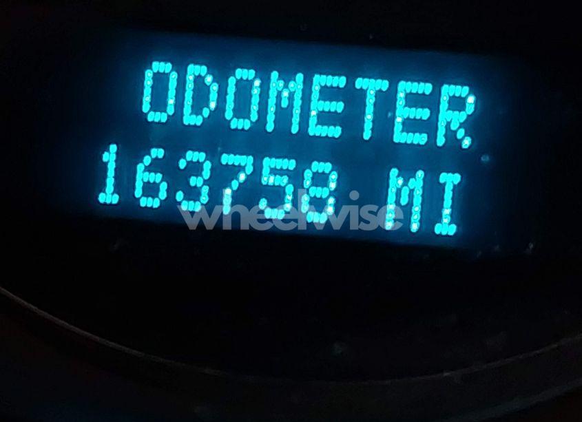 Photo 14 of 2010 Chevrolet Suburban 1500 LTZ (VIN 1GNUKKE31AR290571)