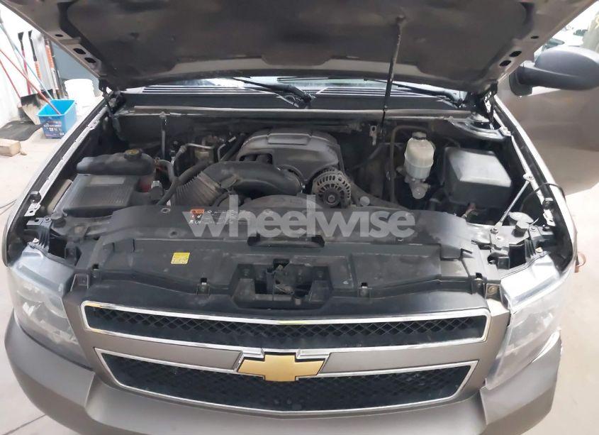 Photo 10 of 2013 Chevrolet Suburban 2500 COMMERCIAL FLEET (VIN 1GNWK5EGXDR328638)