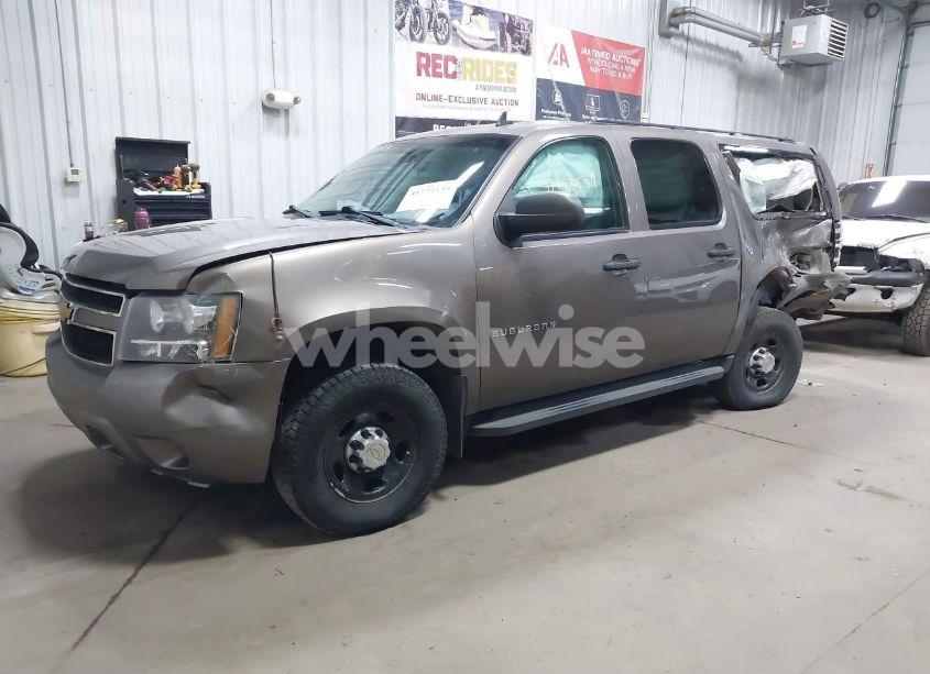 Photo 2 of 2013 Chevrolet Suburban 2500 COMMERCIAL FLEET (VIN 1GNWK5EGXDR328638)