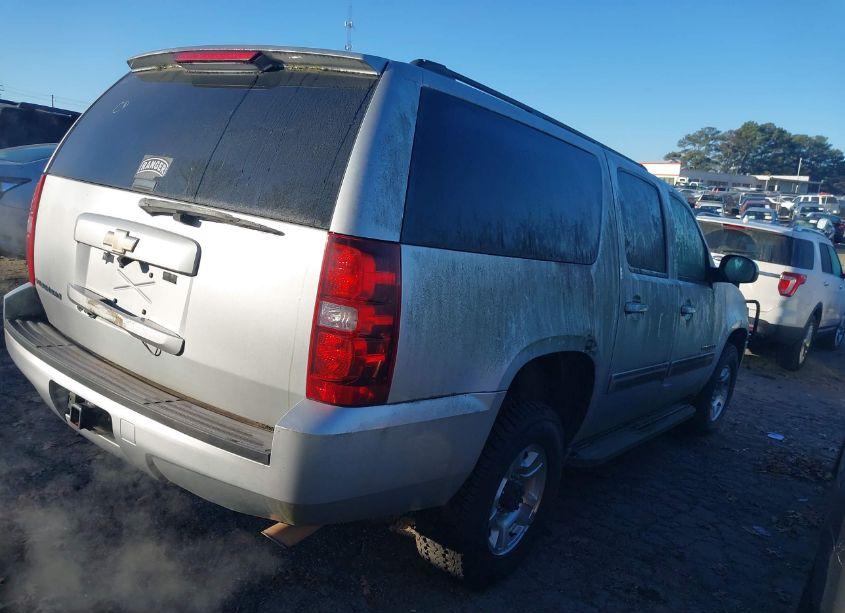Photo 4 of 2011 Chevrolet Suburban 2500 LS (VIN 1GNWKLEG5BR375027)