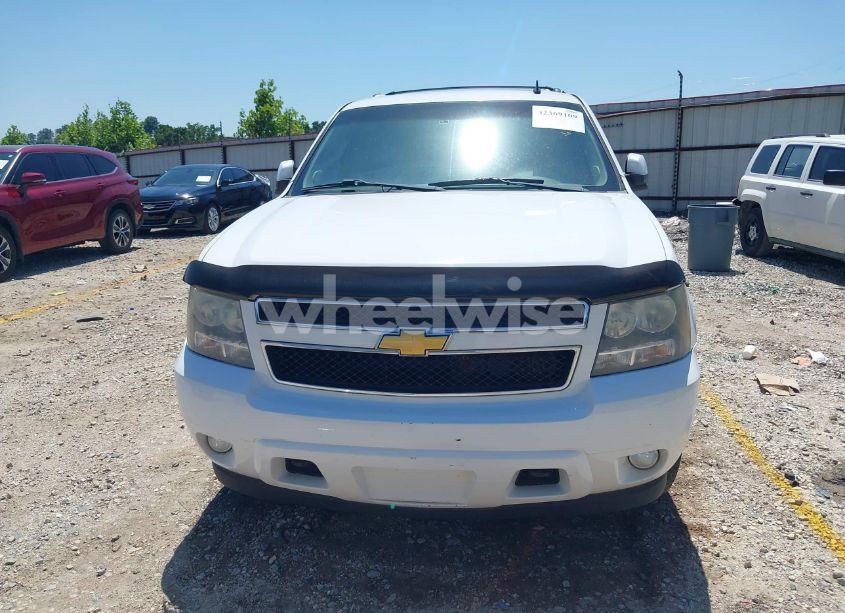 Photo 12 of 2011 Chevrolet Suburban 2500 LT1 (VIN 1GNWKMEG3BR250386)