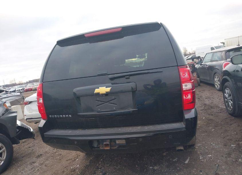 Photo 16 of 2012 Chevrolet Suburban 2500 LT (VIN 1GNWKMEGXCR232792)