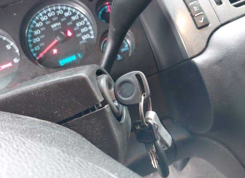 Photo 11 of 2010 Chevrolet Suburban 2500 LS (VIN 1GNZKLEG7AR157439)