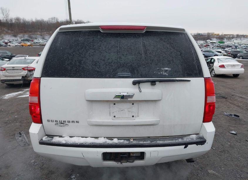 Photo 16 of 2010 Chevrolet Suburban 2500 LS (VIN 1GNZKLEG7AR157439)