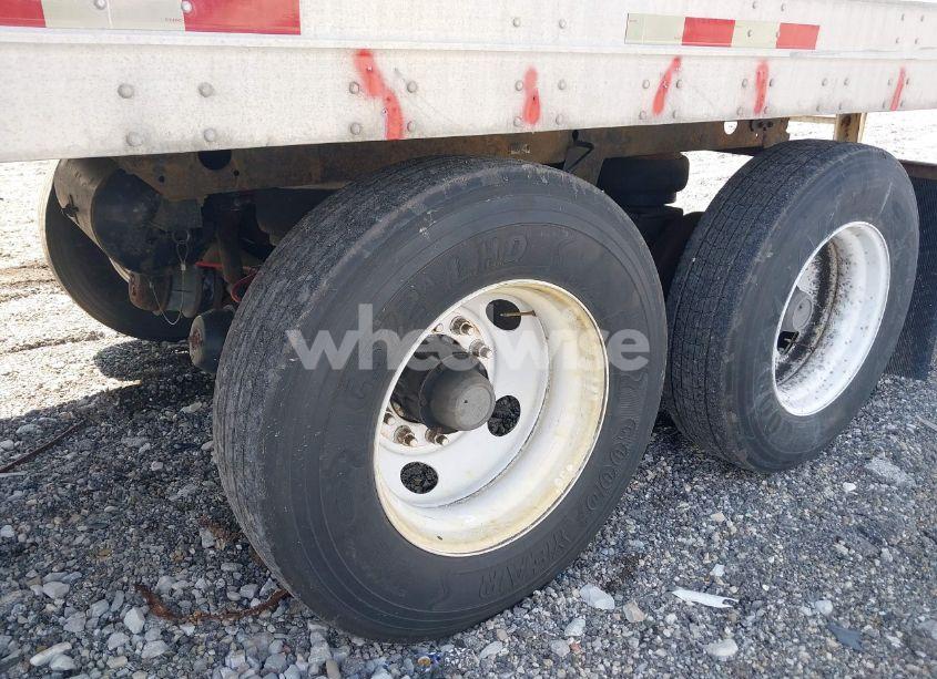 Photo 10 of 2005 Great Dane TRAILERS GREAT DANE TRAILERS (VIN 1GRAA06205B706042)