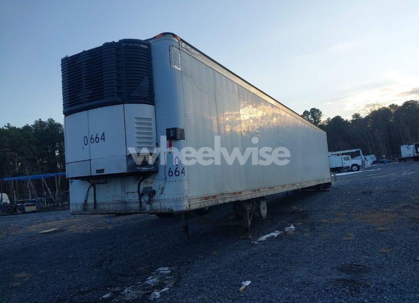 Photo 2 of 2005 Great Dane REEFER SEMI TRAILER (VIN 1GRAA06215B709127)