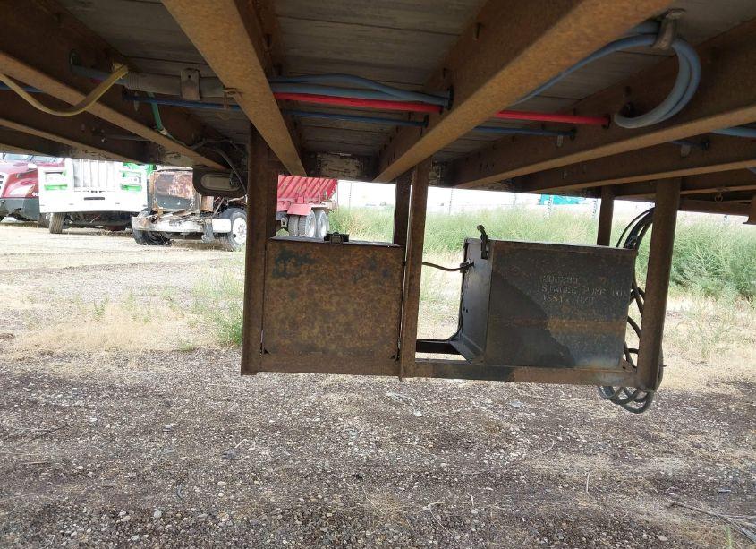 Photo 10 of 2005 Great Dane TRAILERS GREAT DANE TRAILERS (VIN 1GRAA90255B703442)