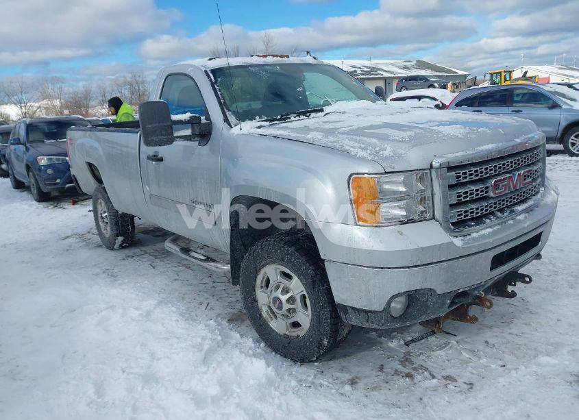 2014 Gmc Sierra 2500HD SLE (VIN 1GT020CG7EF156804) main photo