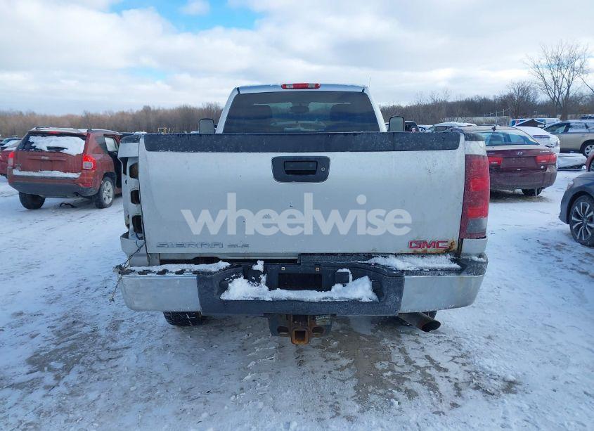 Photo 16 of 2014 Gmc Sierra 2500HD SLE (VIN 1GT020CG7EF156804)