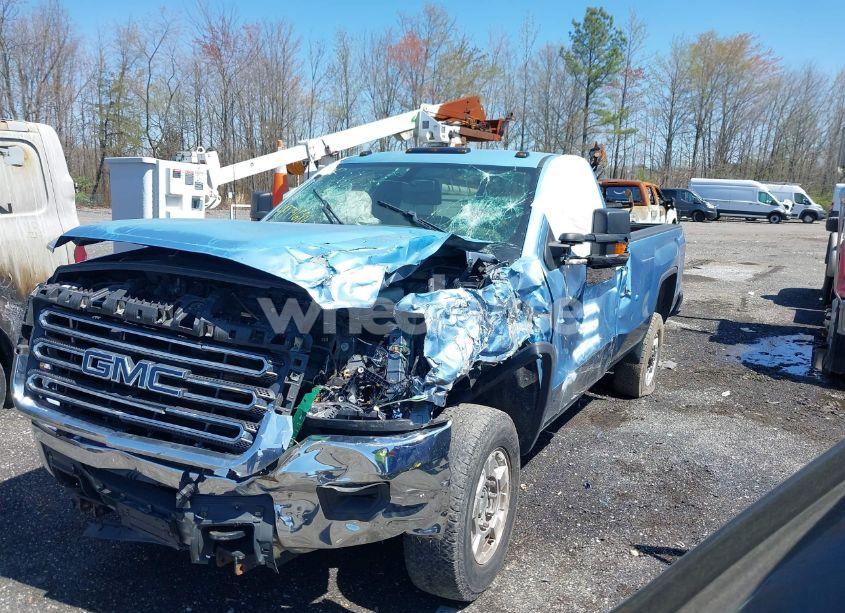 Photo 2 of 2016 Gmc Sierra 3500HD (VIN 1GT02VEG3GZ290124)