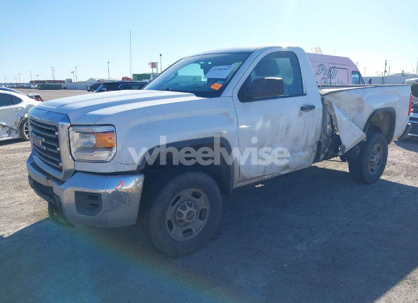 Photo 2 of 2015 Gmc Sierra 2500HD (VIN 1GT02XEG2FZ133176)