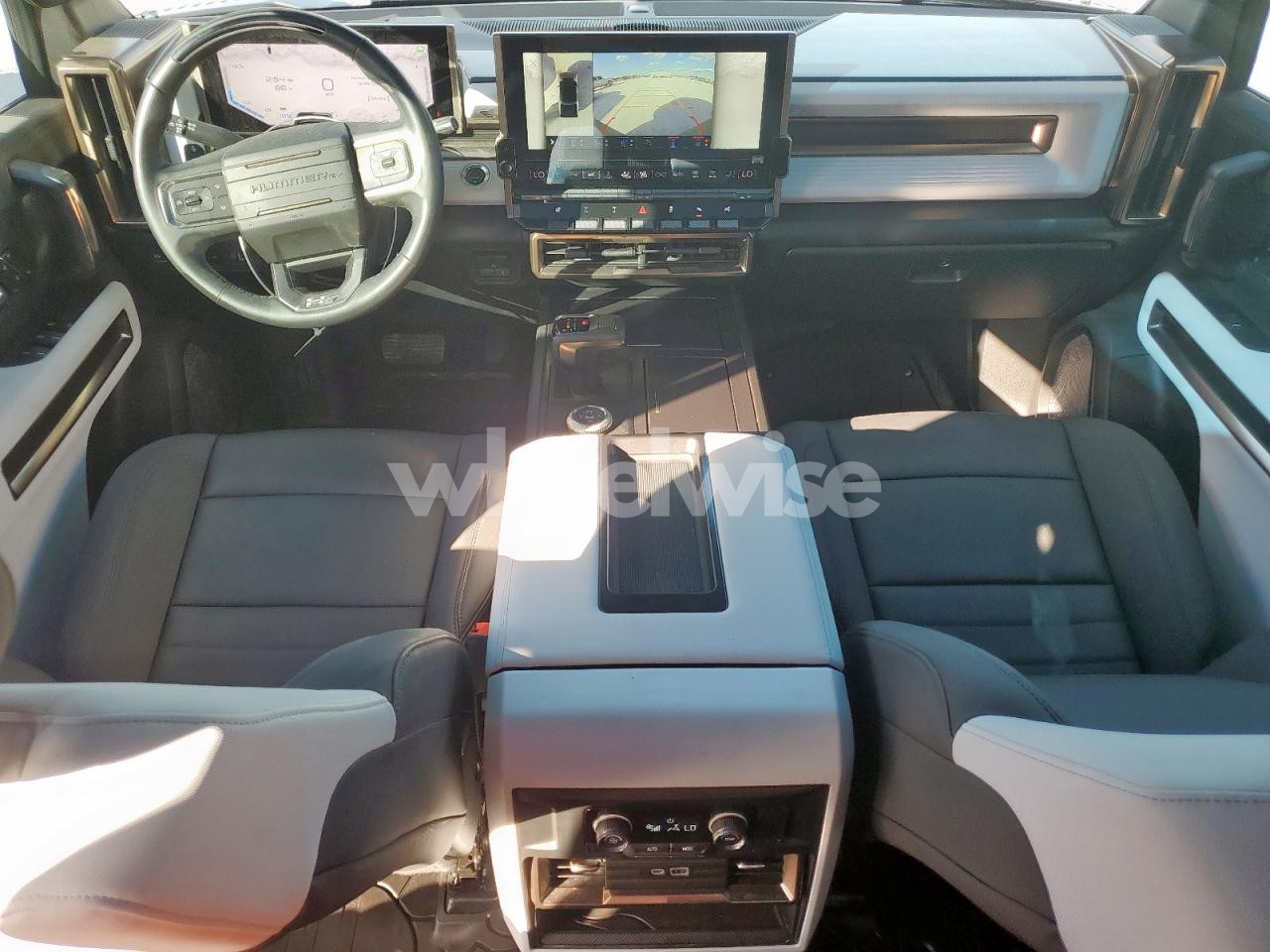 Photo 8 of 2024 GMC HUMMER PICKUP 2X (VIN 1GT10BDD0RU110128)