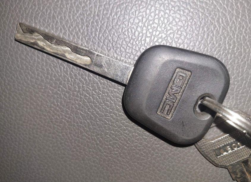 Photo 11 of 2016 Gmc Sierra 2500HD (VIN 1GT11REG6GF112871)