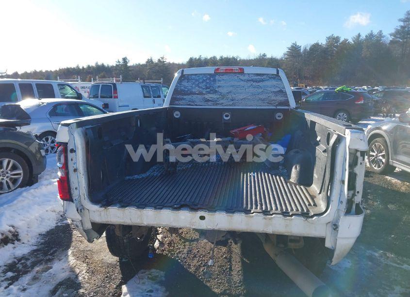 Photo 16 of 2015 Gmc Sierra 2500HD SLE (VIN 1GT11YE84FF636313)