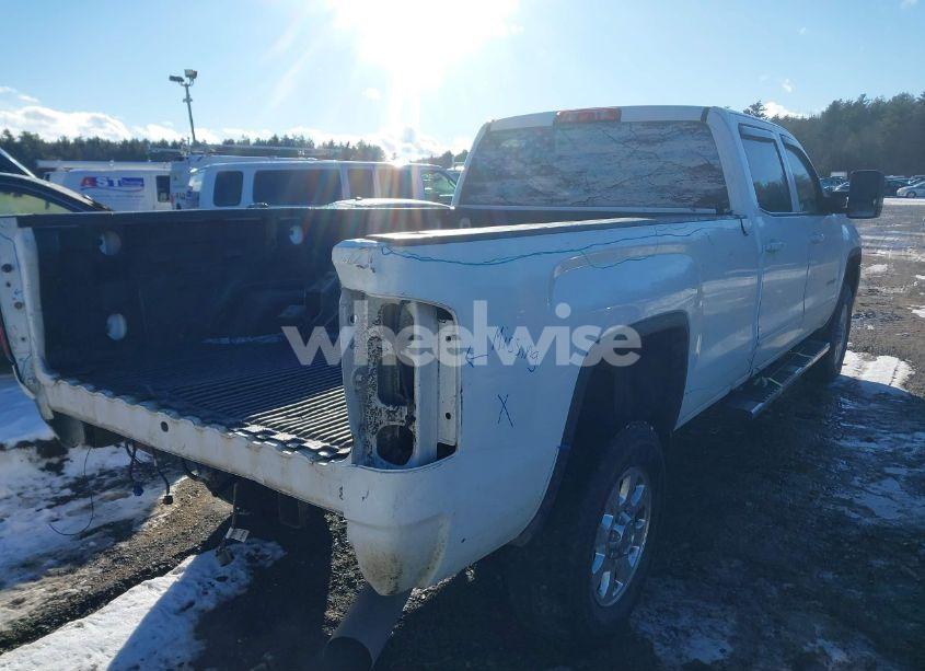 Photo 4 of 2015 Gmc Sierra 2500HD SLE (VIN 1GT11YE84FF636313)