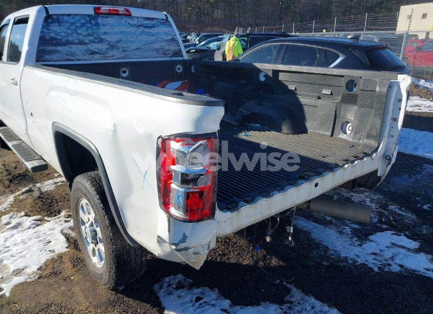 Photo 6 of 2015 Gmc Sierra 2500HD SLE (VIN 1GT11YE84FF636313)