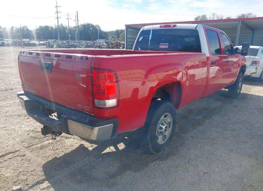 Photo 4 of 2013 Gmc Sierra 2500HD WORK TRUCK (VIN 1GT11ZCG4DF210697)