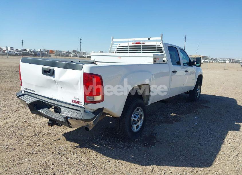Photo 4 of 2013 Gmc Sierra 2500HD WORK TRUCK (VIN 1GT11ZCG6DF101142)