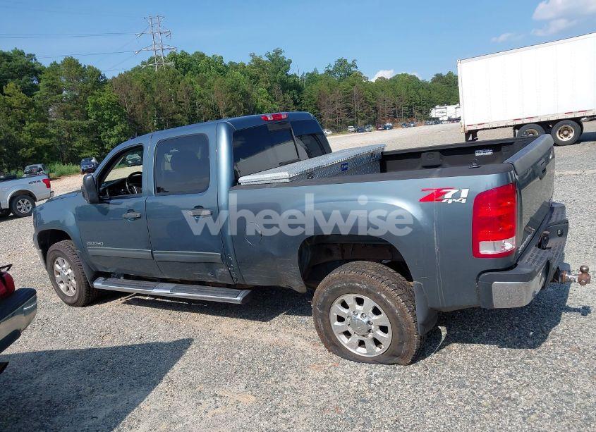 Photo 14 of 2011 Gmc Sierra 2500HD SLE (VIN 1GT120C80BF188695)
