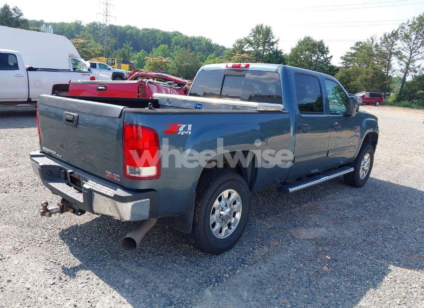 Photo 4 of 2011 Gmc Sierra 2500HD SLE (VIN 1GT120C80BF188695)