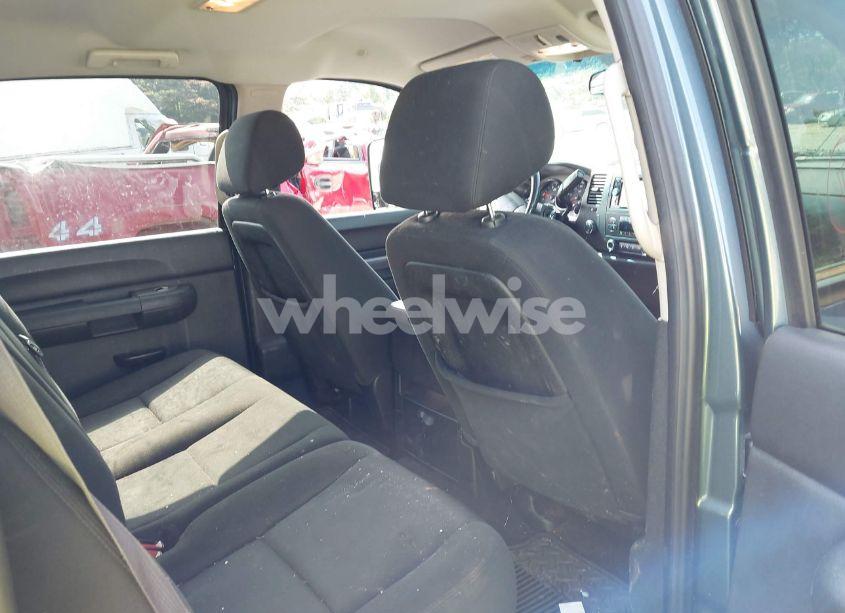 Photo 8 of 2011 Gmc Sierra 2500HD SLE (VIN 1GT120C80BF188695)