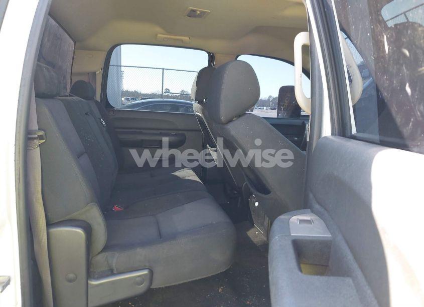 Photo 8 of 2013 Gmc Sierra 2500HD SLE (VIN 1GT120C83DF106056)