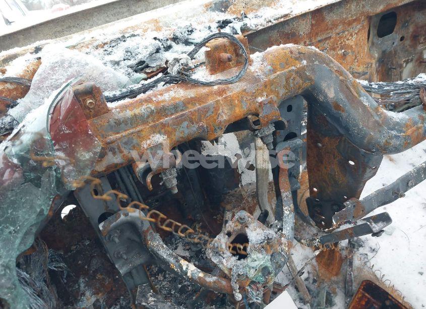 Photo 11 of 2013 Gmc Sierra 2500HD SLE (VIN 1GT120C84DF144699)